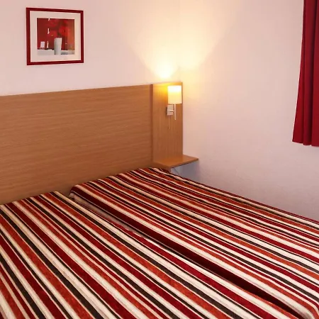 Apartment 3 Pieces, Piscine, Jacuzzi, 8 Pers, 1800 - Fr-1-322-429
